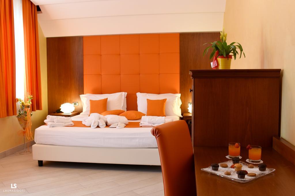 Hotel Riviera Azzurra Oliveri Extérieur photo